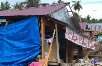 Aliansi Mahasiswa UIN Datokarama Salurkan Bantuan Ke Desa Torue