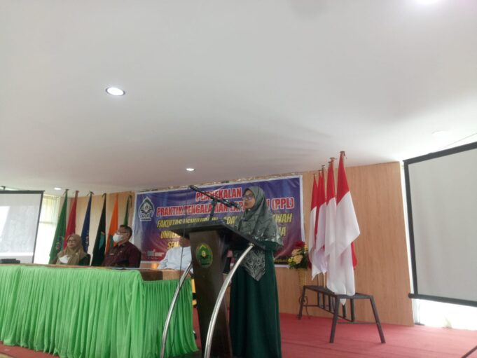FUAD UIN Palu Matangkan Keilmuan Mahasiswa Melalui Pembekalan PPL