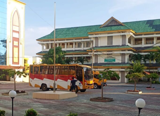 Bus kampus UIN Palu Berhenti Beroperasi