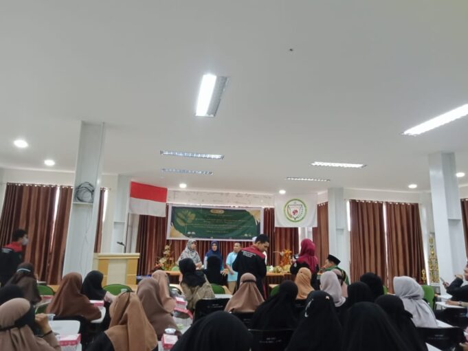 Seminar Keagamaan HMPS PAI Berikan Pemahaman Moderasi Beragama