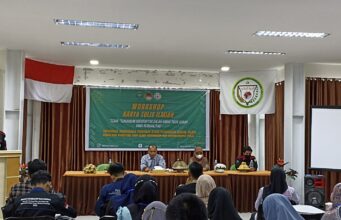 HMPS PAI Tingkatkan Kualitas Mahasiswa Dalam Penulisan KTI
