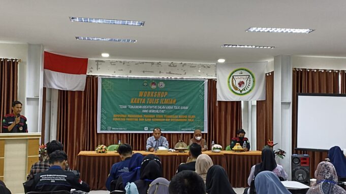 HMPS PAI Tingkatkan Kualitas Mahasiswa Dalam Penulisan KTI