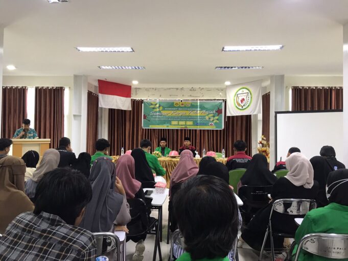 HMPS PAI Gelar Seminar Karya Tulis Ilmiah
