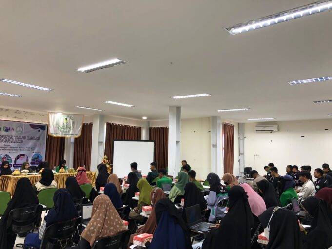 HMPS PBA Adakan Pelatihan Karya Tulis Ilmiah Bahasa Arab