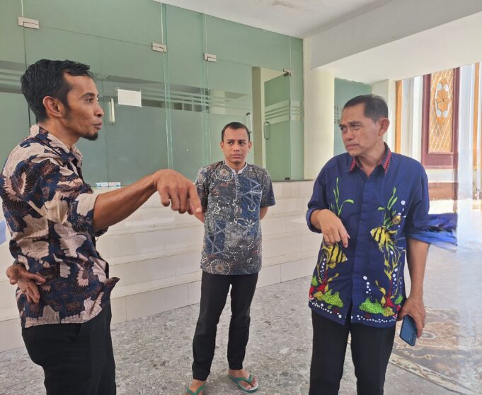 Warek II Bebaskan Wartawan LPM Qalamun dari Administrasi Persuratan Peliputan