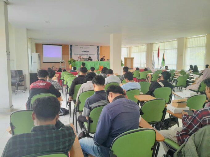 HMPS HES UIN Datokarama Palu Gelar Seminar Bahas Pro Kontra Produk yang Terafiliasi dengan Israel