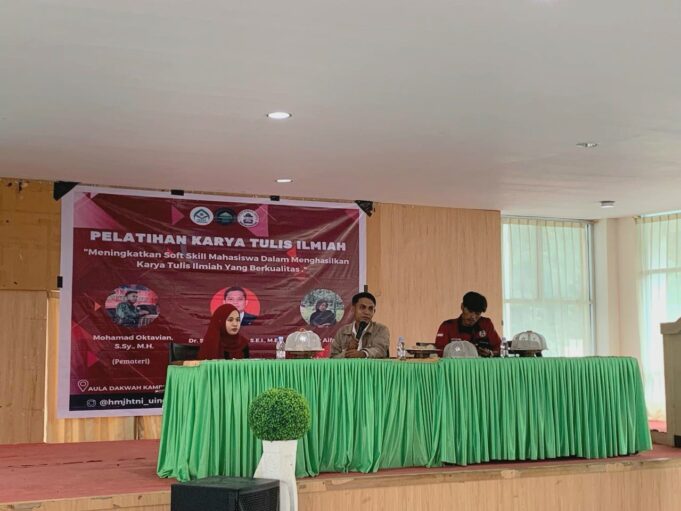 HMJ HTNI UIN Datokarama Palu Dorong Mahasiswa Hukum Hasilkan KTI yang Berkualitas