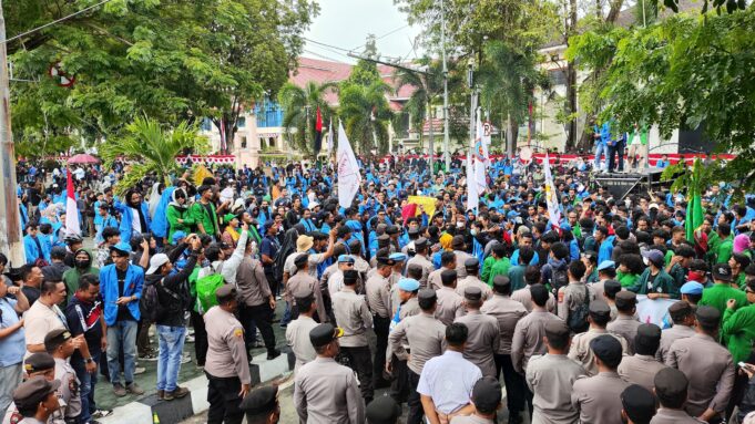 Aliansi Mahasiswa se-Kota Palu Gelar Seruan Aksi Tolak Revisi UU Pilkada