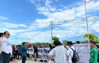 Janji Tak Kunjung Jelas, Mahasiswa FTIK Kembali Gelar Aksi Demo