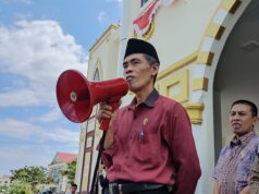Dekan FTIK Janji Tindak Lanjuti Tuntutan Mahasiswa Secara Bertahap