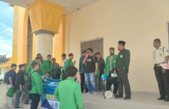 Aliansi Mahasiswa UIN Datokarama Palu Lakukan Aksi Demo, Tuntut Kejelasan Regulasi KKN Tematik