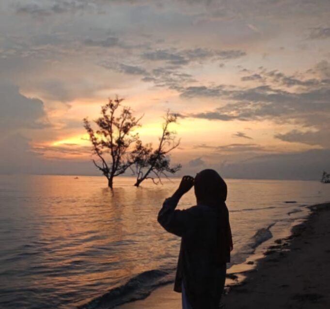 Senja yang Menyapa