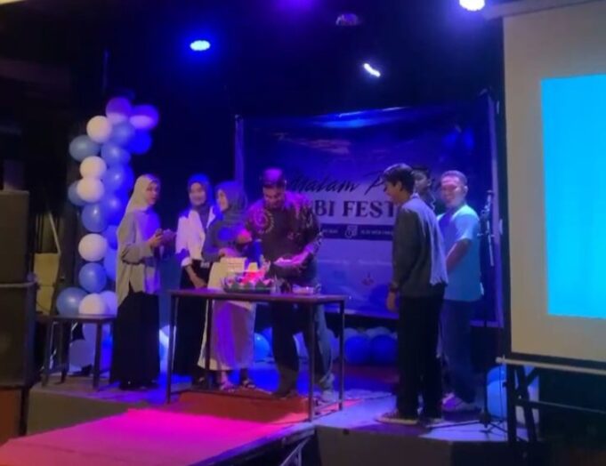 Malam Puncak FEBI Fest 5.0 Meriah, Tampilkan Inovasi Mahasiswa