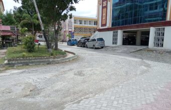 Akses Jalan Utama Kampus I Rusak, Mahasiswa Resah