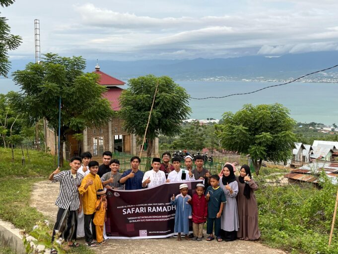 Safari Ramadan HMJ HTNI: Merajut Kebersamaan di Desa Kalora