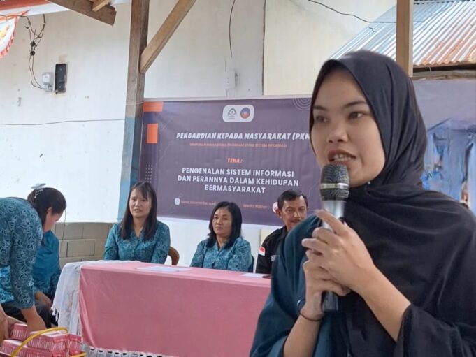 HIMA SI Gelar PKM di Desa Kamarora A