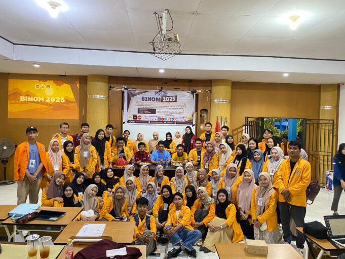 BINOM 2025: Mahasiswa Matematika UNM Hadirkan Edukasi dan Aksi Sosial di Gowa