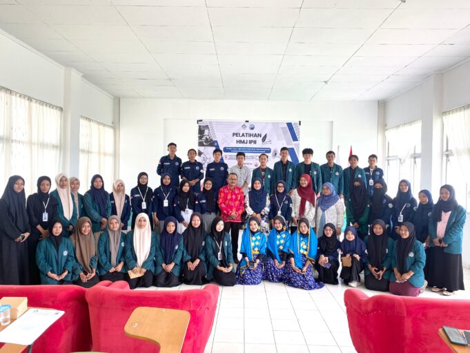 HMJ IPII Gelar Pelatihan Tiga Bidang, Wujudkan Mahasiswa yang Adaptif