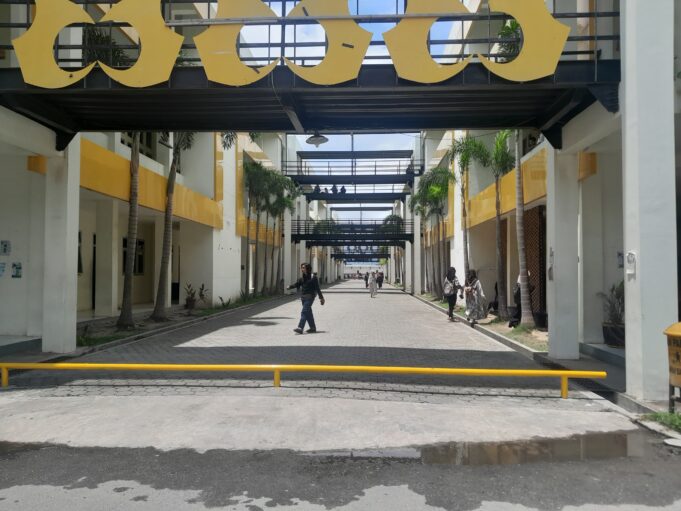 Pelataran SBSN UIN Datokarama Kembali Jadi Ruang Diskusi, Bukan Lahan Parkir