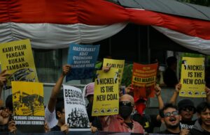 Sebelas di Balik Jeruji