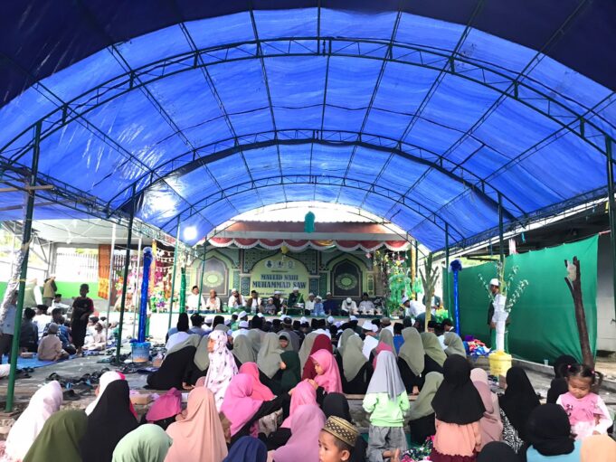 Kolaborasi HMPS PGMI dan Majelis Nurul Fattah Hadirkan Maulid Nabi di Masjid Nurul Fattah