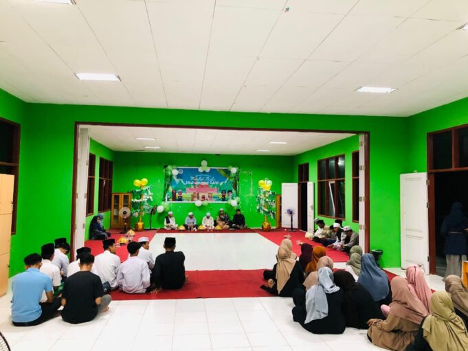 Ma’had Al-Jami’ah Peringati Maulid Nabi: Teladani Akhlak Rasulullah dalam Kehidupan Sehari-hari