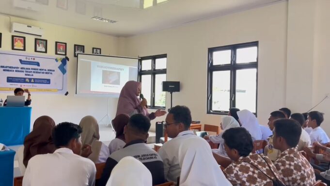 Kolaborasi Mahasiswa PPL dan Perpusda Banggai Laut Bahas Literasi dan Kesehatan Mental