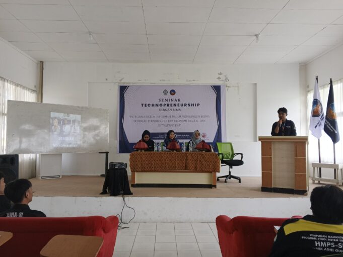 HIMA SI Dorong Mahasiswa Miliki Jiwa Technopreneurship di Era Metaverse