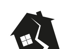 Rumah yang Retak