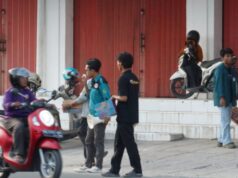 Wujudkan Kepedulian, Aliansi Mahasiswa UIN Datokarama Palu Galang Dana untuk Korban Banjir Donggala