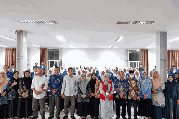 FTIK Gelar Pembekalan, Siapkan Mahasiswa Terjun ke Lapangan