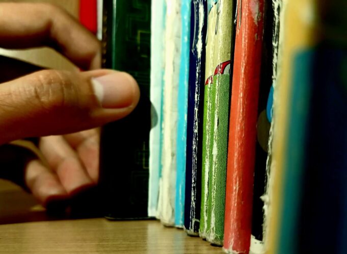 Rak Buku