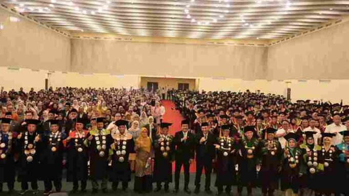 UIN Datokarama Palu Gelar Wisuda ke-46, Perkuat Visi Internasional dan Kolaborasi Sosial