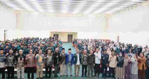 Seminar Internasional FSaintek: Tekankan Penggunaan AI Secara Bijak