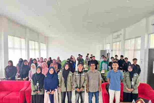 HMPS SPI UIN Datokarama Soroti Krisis Lingkungan Lewat Seminar Kesejarahan
