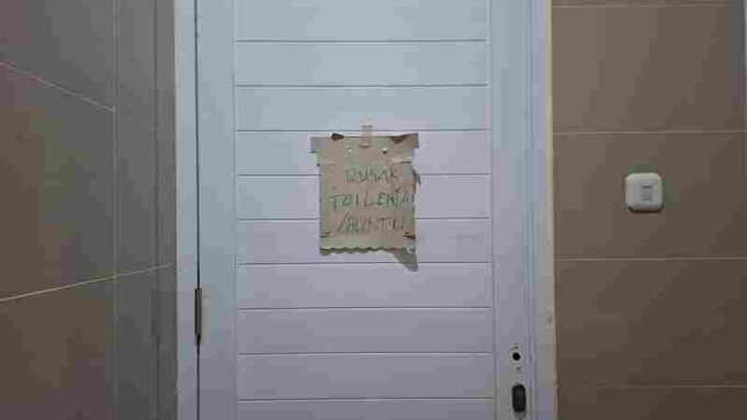 Kebersihan Toilet Gedung Pascasarjana UIN Datokarama Jadi Keluhan Mahasiswa