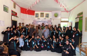 Turun ke Desa, HMPS PGMI UIN Datokarama Tancap Gas Bangun Pendidikan dan Pemberdayaan di Wombo Mpanau