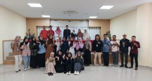 UPT Bahasa UIN Datokarama Bekali Alumni Berprestasi dengan Bahasa Asing