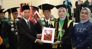 Lima Lulusan UIN Datokarama Tembus Jurnal SINTA, Prestasi Akademik Jadi Sorotan di Wisuda ke-47